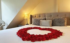 Arnica Views Summit Retreat